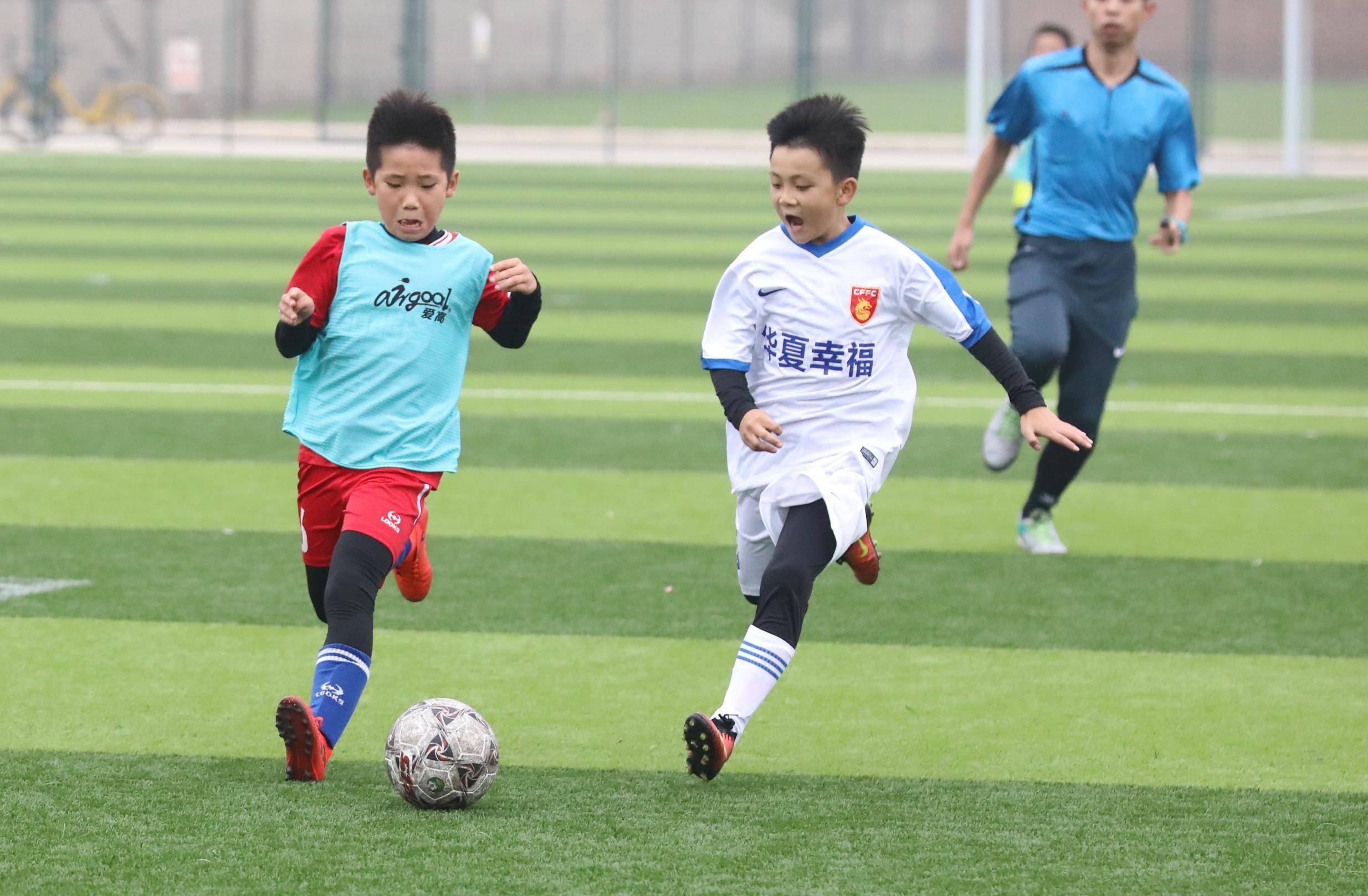 李霄鹏教给