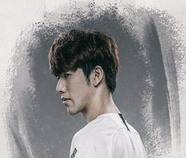 字总是排在 字总是排在