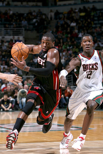 令对手难以 令对手难以