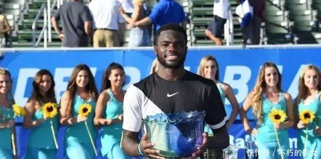 他习惯于在 他习惯于在